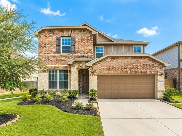 5047 Royal Amber Ln