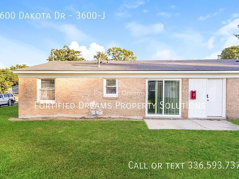 3600 Dakota Dr #J — Photo 17