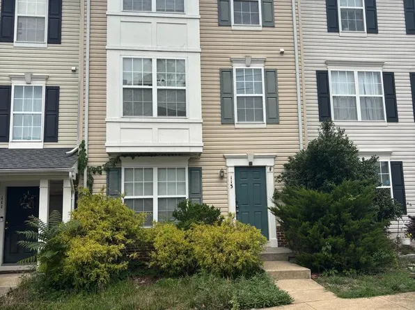113 Cavalry Ct, Strasburg, VA 22657