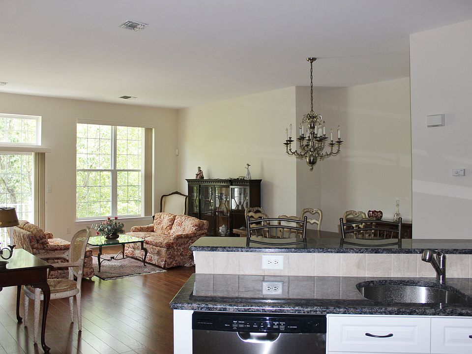 1st image of 311 Four Seasons Dr #311