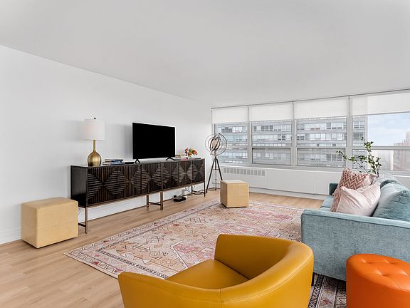 2nd image of 4800 S Chicago Beach Dr APT 2308N