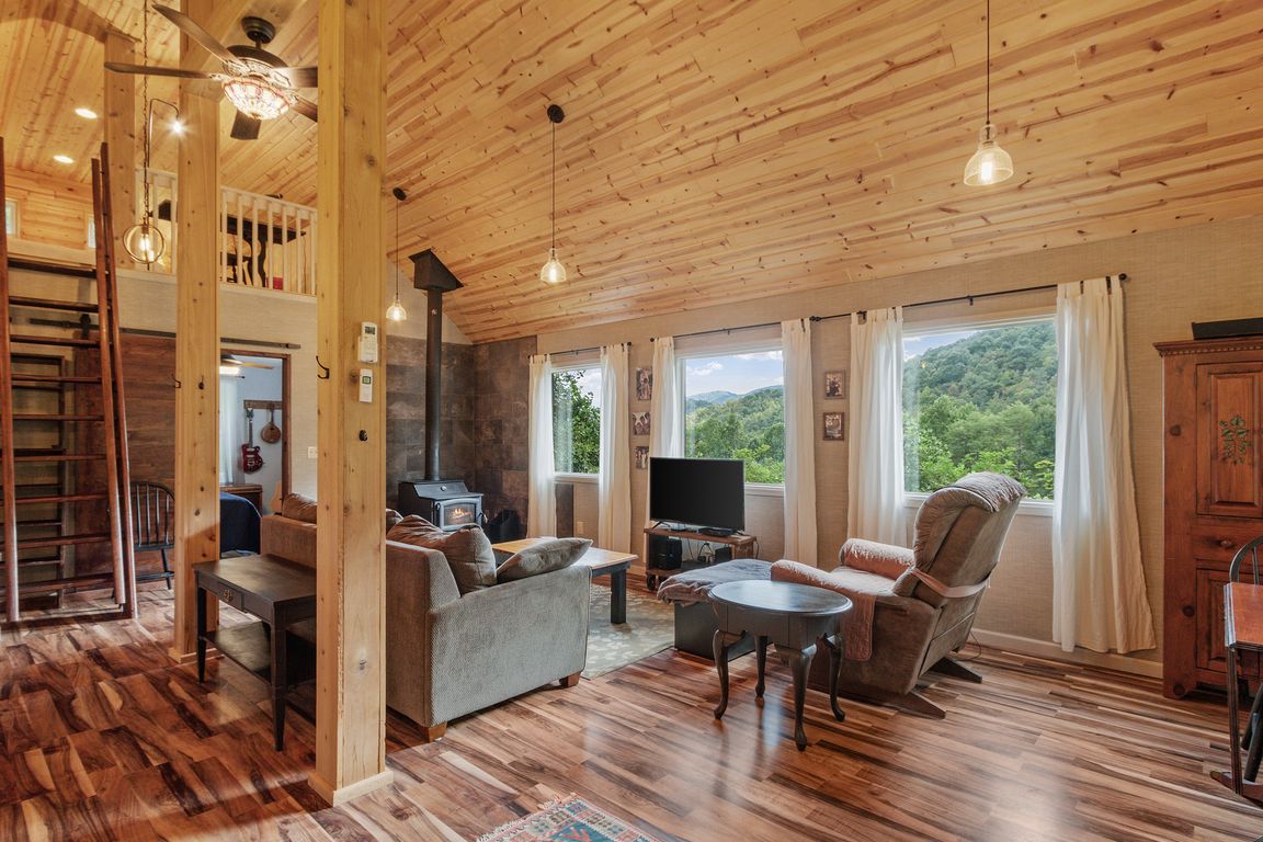 next background image