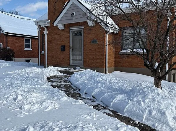 3962 School Section Rd, Cincinnati, OH 45211