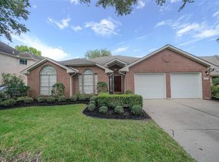 313 Bay Spring Dr, League City, TX 77573