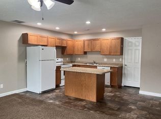 1412 1st St, Columbus, NE 68601