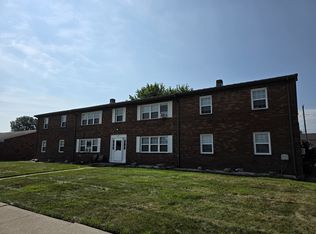 105 Blair Dr #8, Walbridge, OH 43465