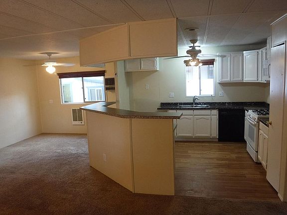 Open kitchen, dining room and living room design