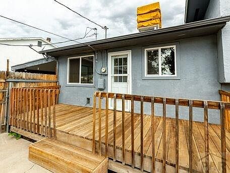 3rd image of 19 Normandy Cir