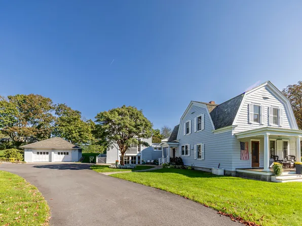 338 N Main St, Southampton, NY 11968