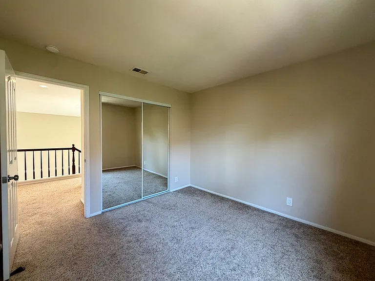 3366 Waterford Dr — Photo 38