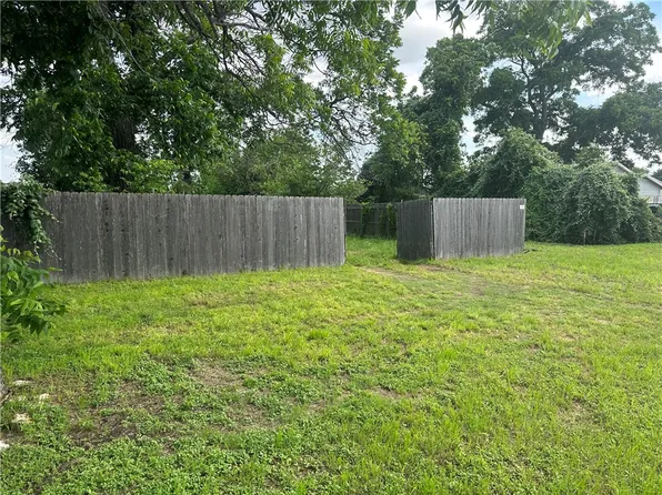 1221 Taylor St, Waco, TX 76704