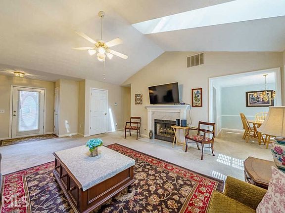 4th image of 707 Loral Pines Ct