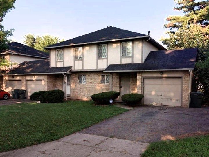 1399 Yorkland - Townhome (End Unit)