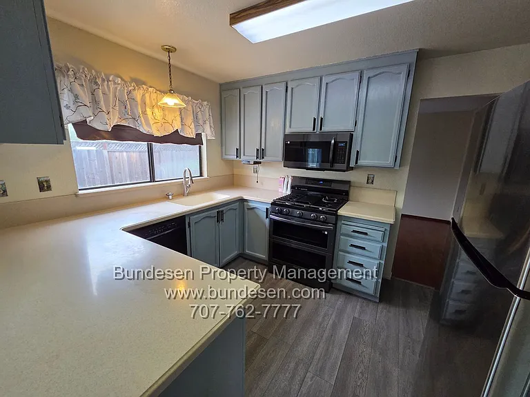 7453 Maximillian Pl — Photo 7
