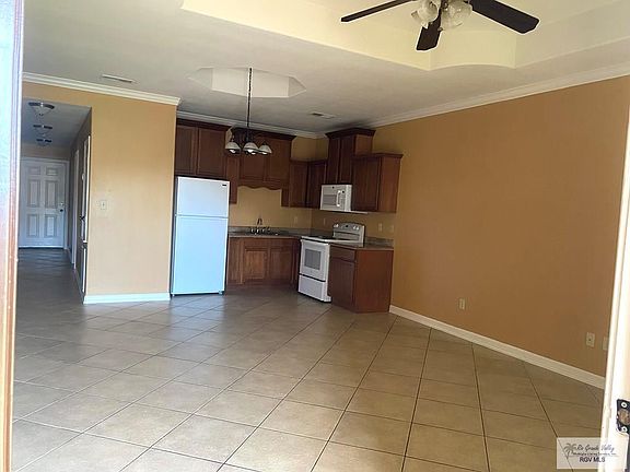 2nd image of 6669 Garden Woods Ave