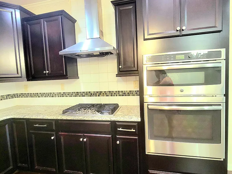 4144 Strendal Dr — Photo 6