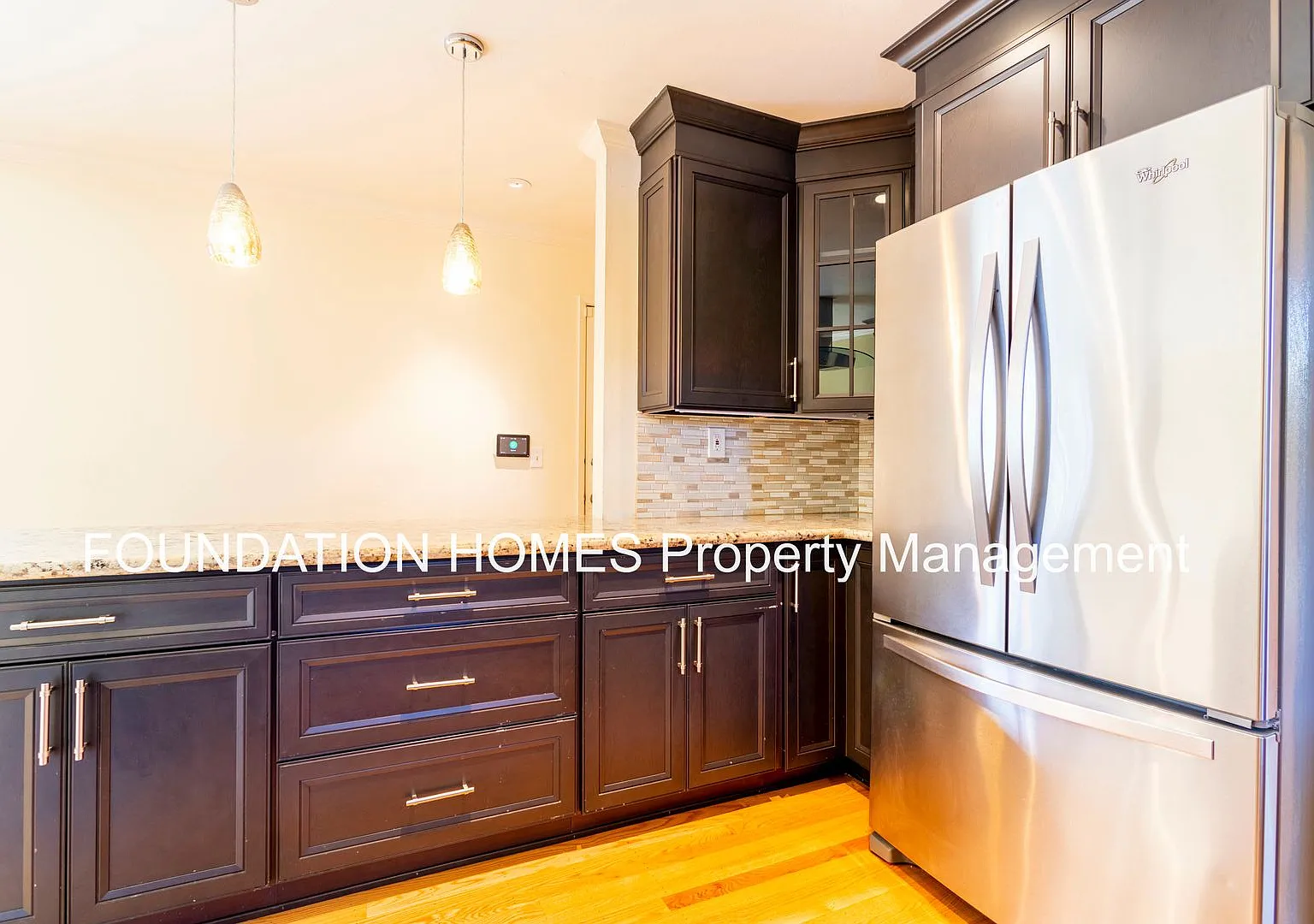 VIDEO! Available Now in Hillview - Updated 3bd w/Pool & Hot-tub — Photo 3