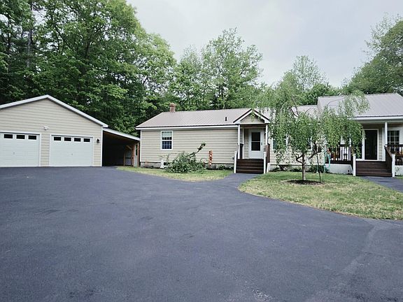 2nd image of 694 River Road