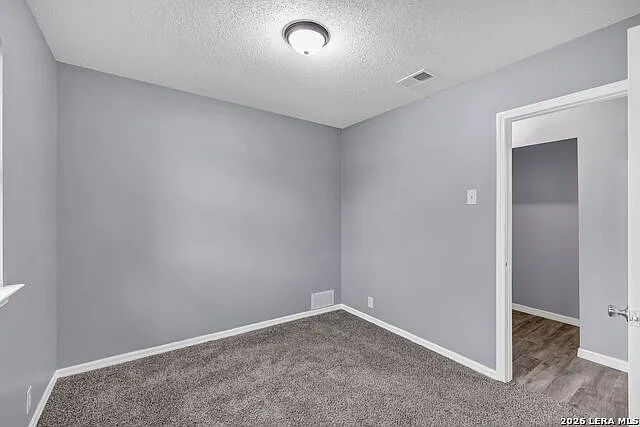 137 Stapleton St — Photo 27
