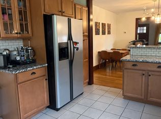 12 Michigan Ave, Troy, NY 12180