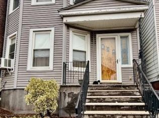 36 S 5th St FLOOR 2, Harrison, NJ 07029