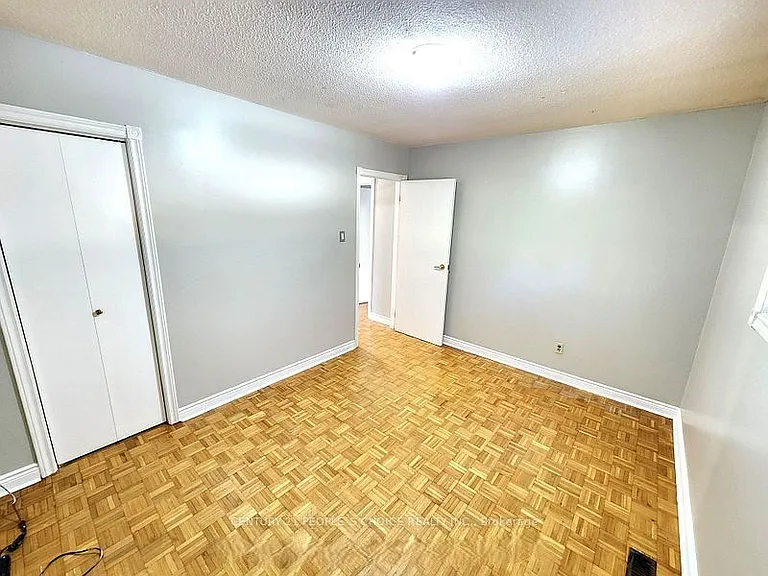 2644 Windjammer Rd #MAIN — Photo 19