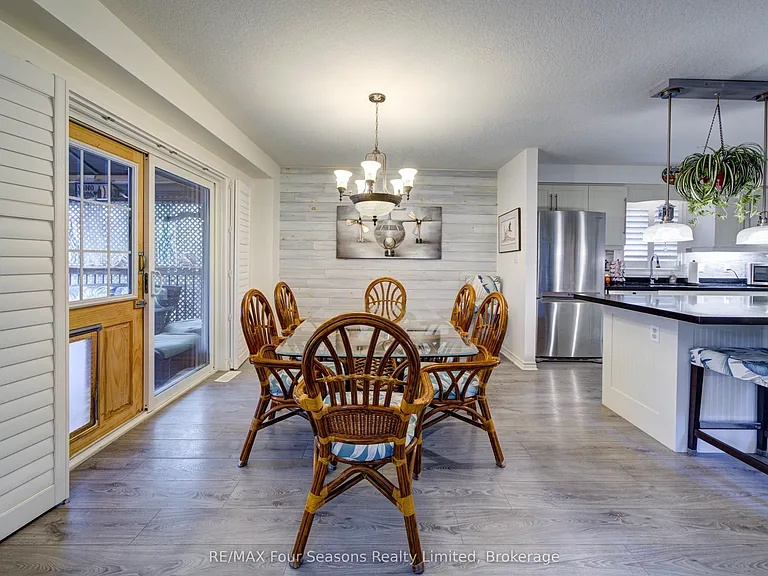 9 Brooke Ave — Photo 16
