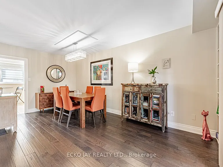 90 George Henry Blvd #17 — Photo 10