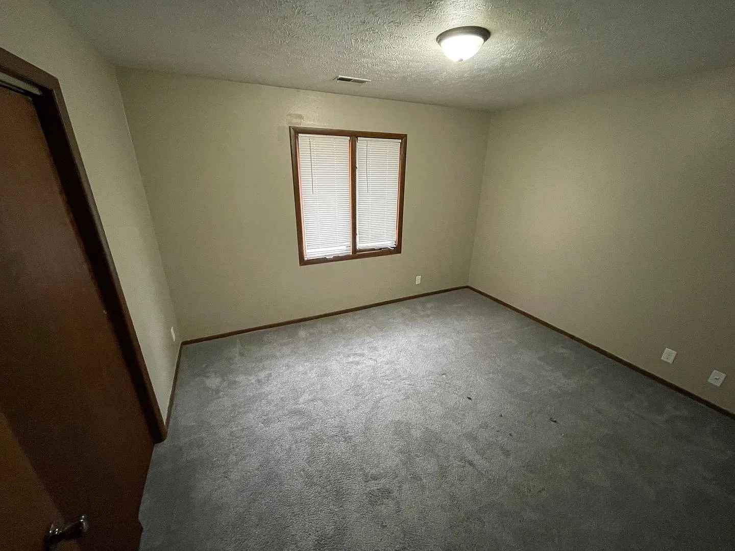 3131 Orchard - (3143) Duplex — Photo 4