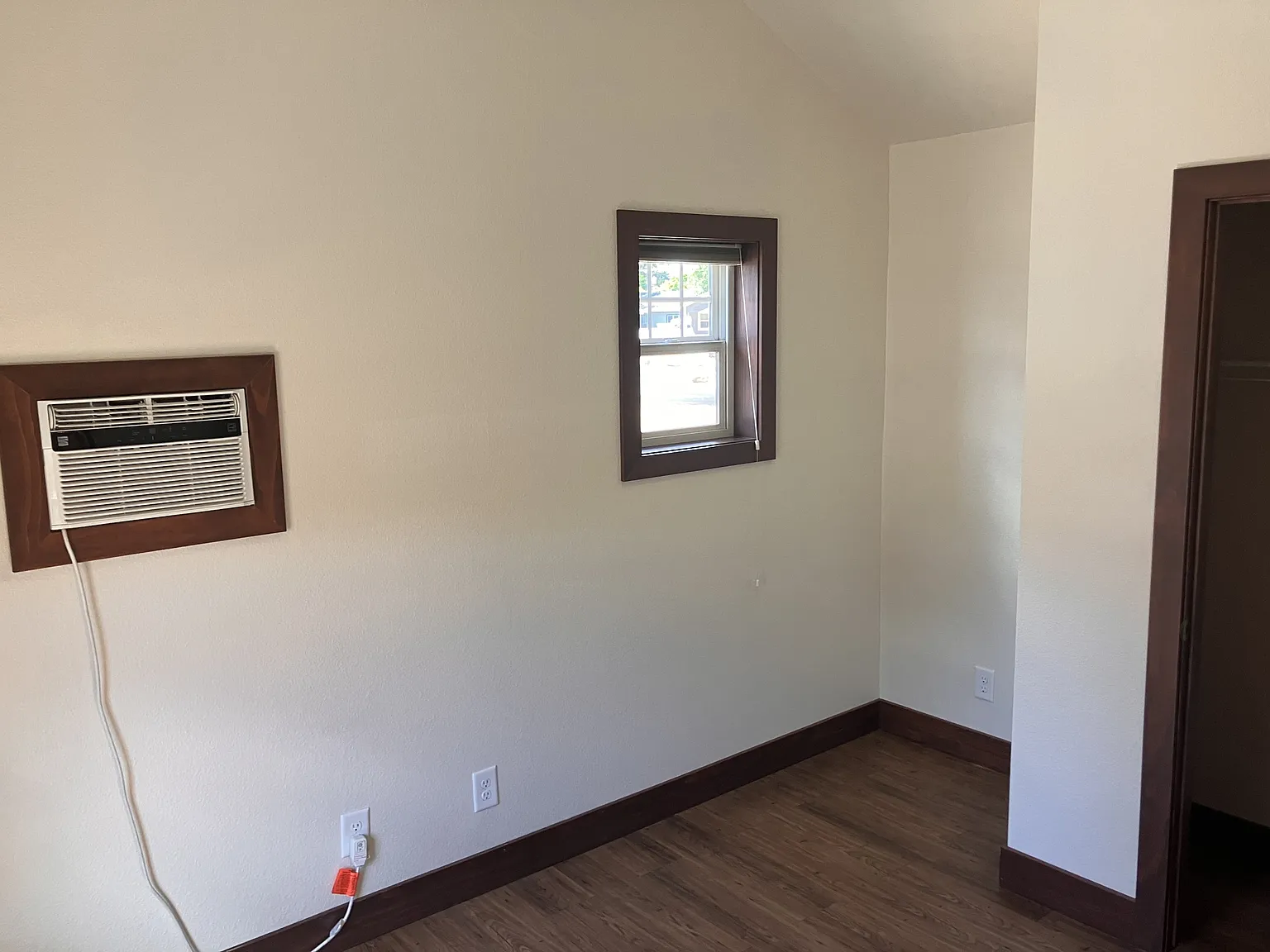 111 E. Cottonwood Drive - Cottonwood Cottages - 5 — Photo 4