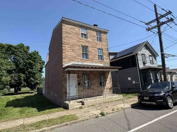 853 Bordentown Rd, Burlington, NJ 08016