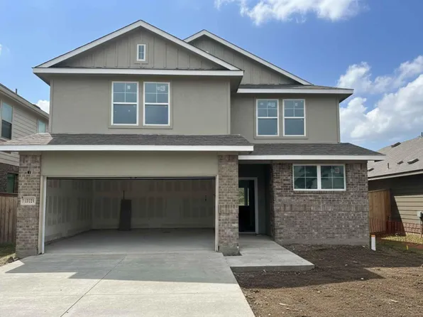 13725 Tucker Hedge Pass, Elgin, TX 78621