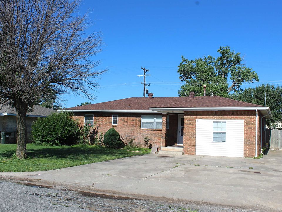 813 S Santa Fe St, Mooreland, OK 73852 MLS 20230825 Zillow