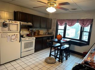 5 Winchester Ave APT 2, Worcester, MA 01603