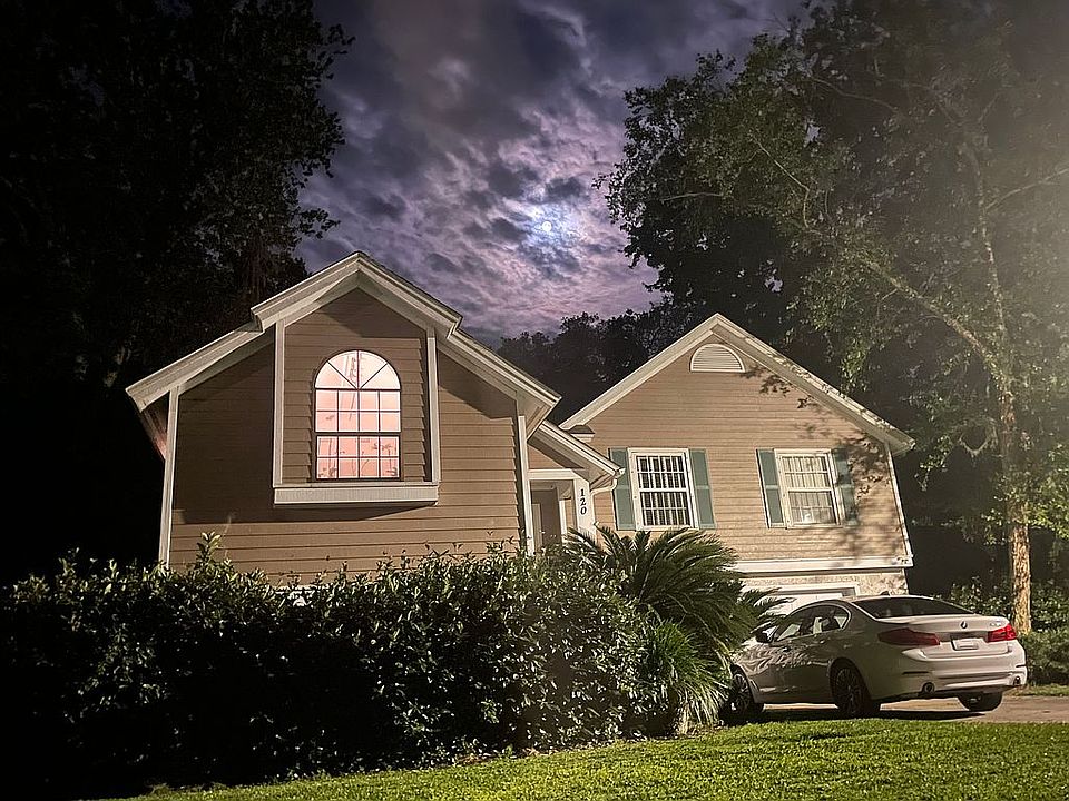 1st image of 120 Grand Oaks Ln