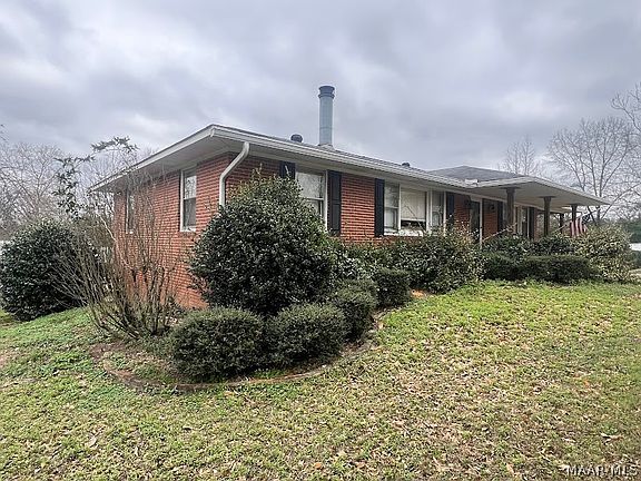 3rd image of 2423 Lee Rd #166