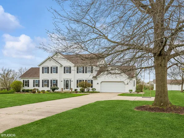 31401 Middle Crossing Rd, Dowagiac, MI 49047