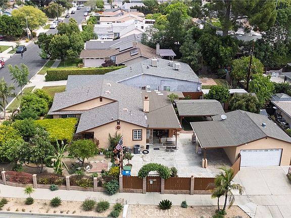 2nd image of 6624 Rhea Ave