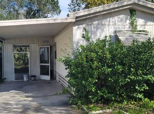 111 Spring Brook Rd, Leesburg, FL 34748