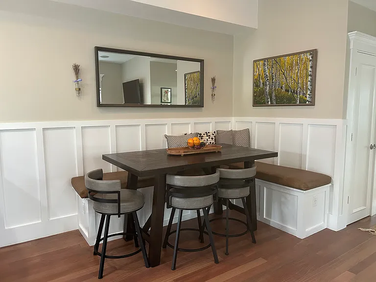 621 E 3rd St #3 — Photo 6
