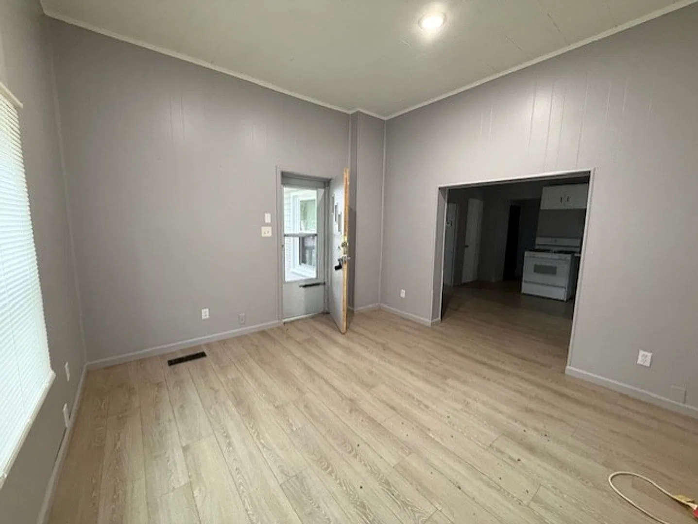 Charming Home! — Photo 3