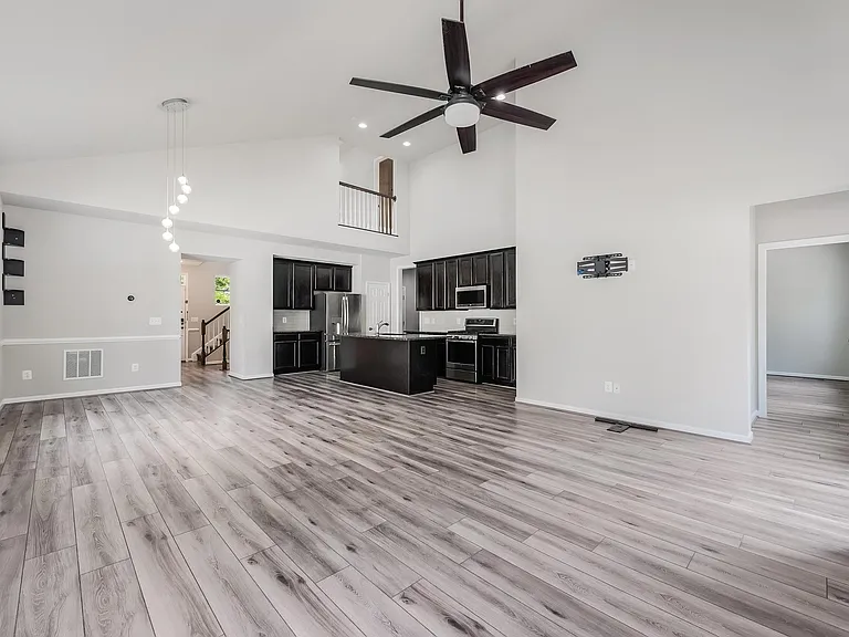 12199 Aster Rd — Photo 15