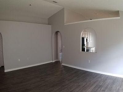 2nd image of 8346 Oak Crossing Dr W