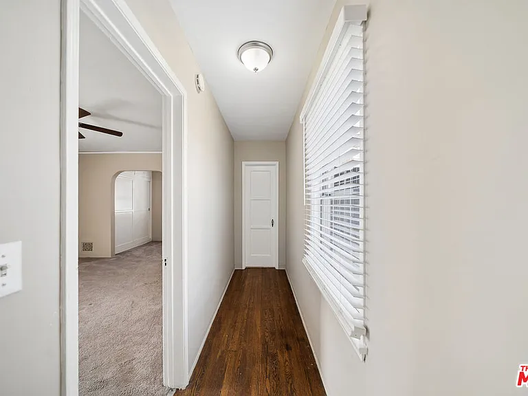 1402 N Mansfield Ave #1/2 — Photo 10