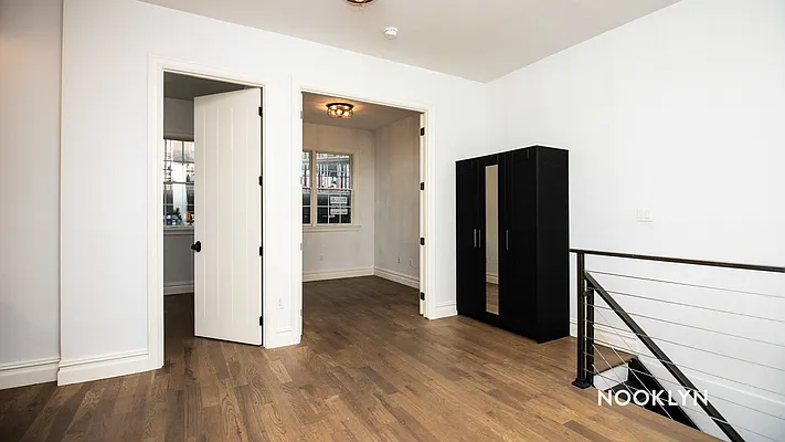 Rented by Nooklyn NYC LLC | media 47