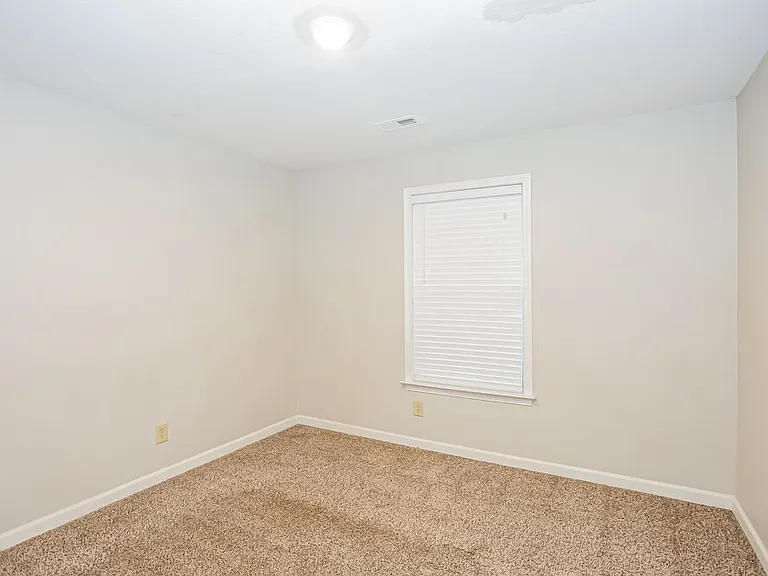1626 Matthew Allen Cir — Photo 14