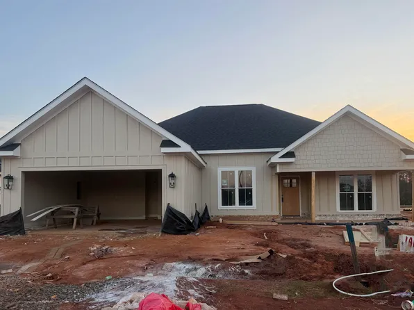 207 Sugar Creek Trl, Perry, GA 31069