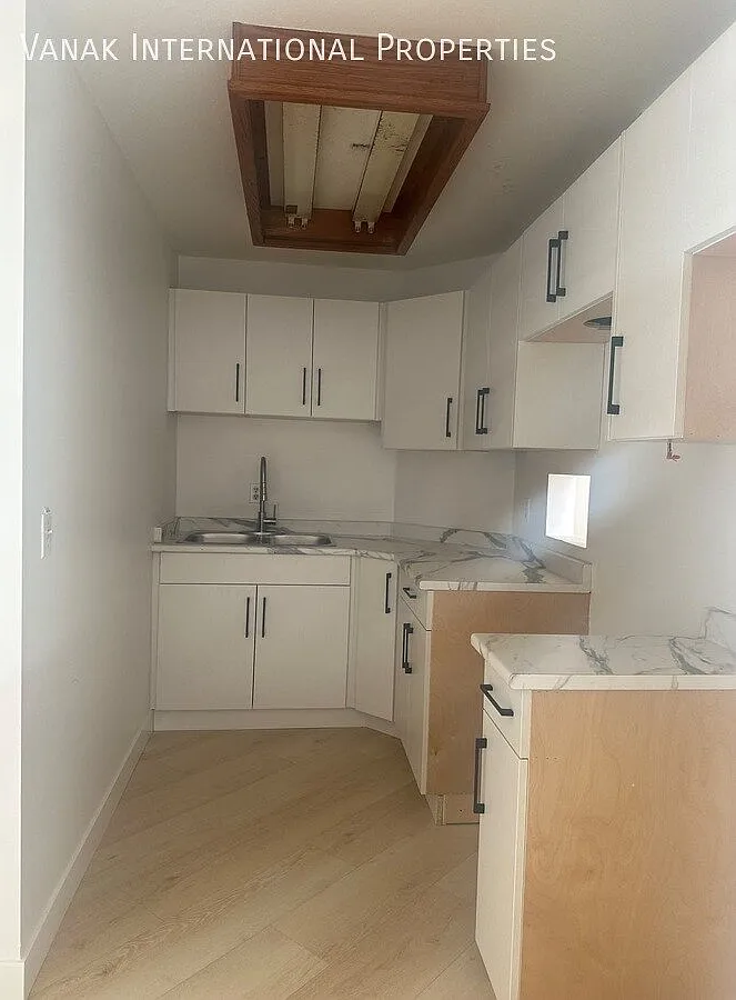 Fully Renovated 1-Bedroom Suite in Central Chilliwack — Photo 3