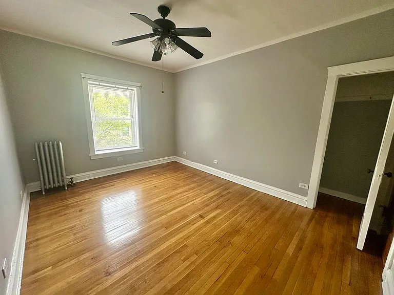 5358 N Winthrop Ave #3 — Photo 8