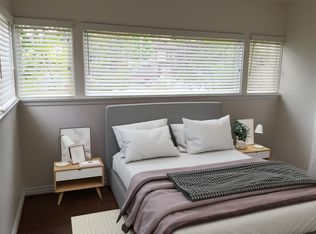 8210 Creighton Ave, Los Angeles, CA 90045